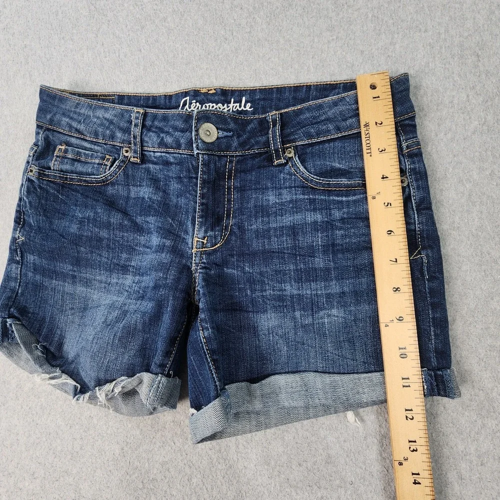Aeropostale Distressed Boyfriend Jean Shorts‎ Womens Size 2 Blue Denim 30x4.5